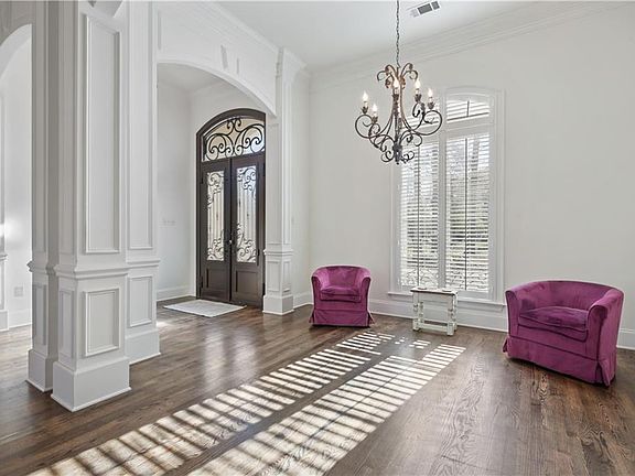 2nd image of 346 Sandy Brook Cir