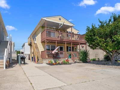 111 W Topeka Ave, Wildwood Crest, NJ, 08260