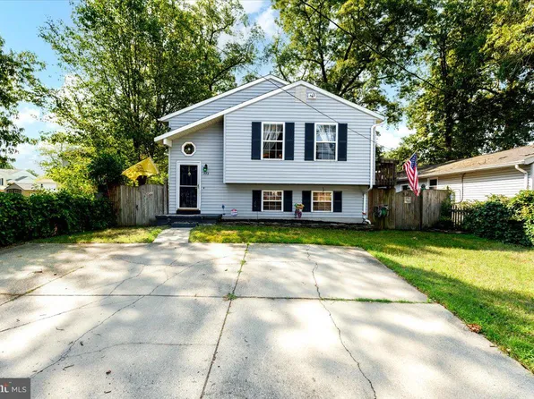 773 207th St, Pasadena, MD 21122