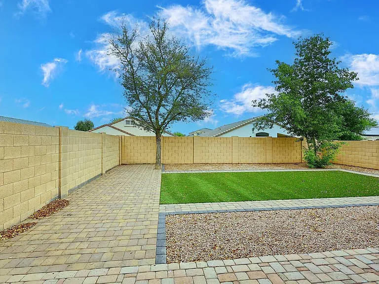 36950 W Mondragone Ln — Photo 6