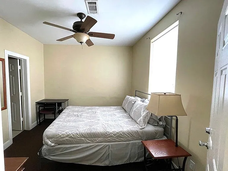 2919 Rosewood St #A — Photo 12