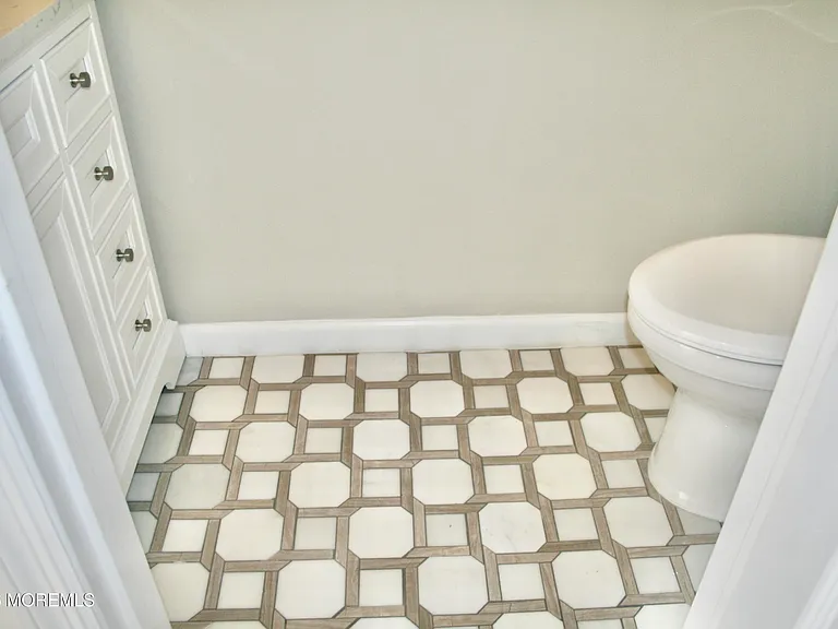 16 Apple Dr — Photo 10