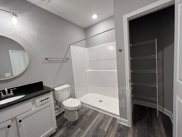 518 Boone St #104 — Photo 16