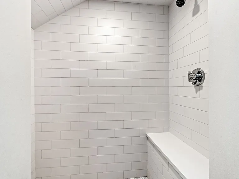 2 Brattle Cir — Photo 32