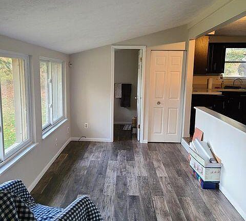 2nd image of 17669 Lake Dr