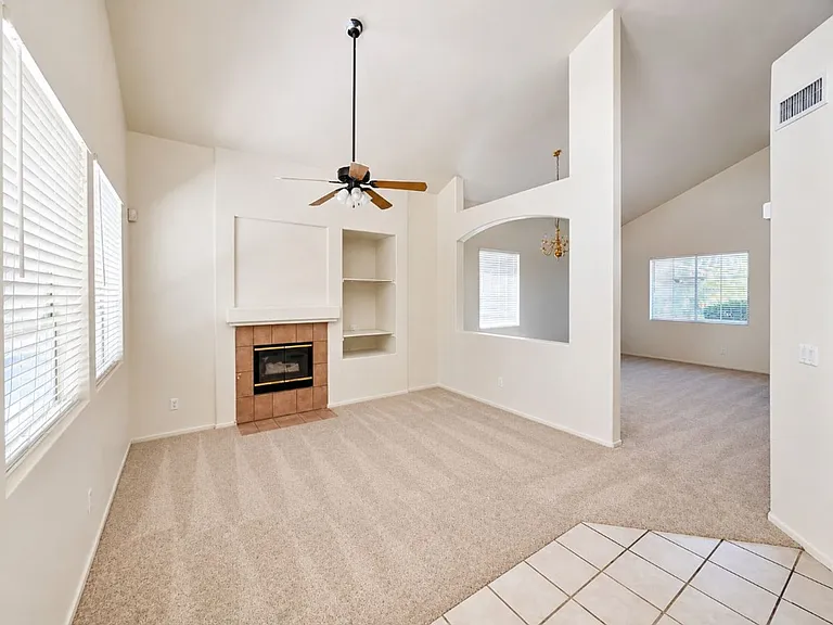 8101 Kempston Ct — Photo 4