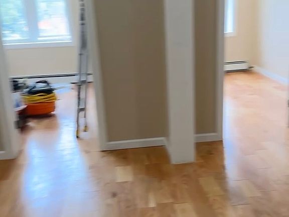 4th image of 1331 Beach Ave APT 3