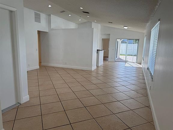 2nd image of 1639 Palermo Dr