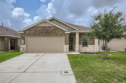 9110 Longhorn Park Photo 1