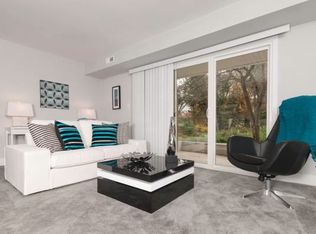 906 Peachtree Rd APT F, Claymont, DE 19703