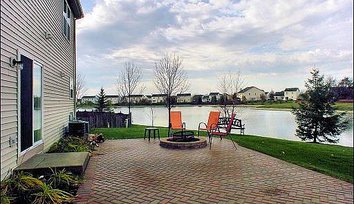 Gorgeous Lake View!