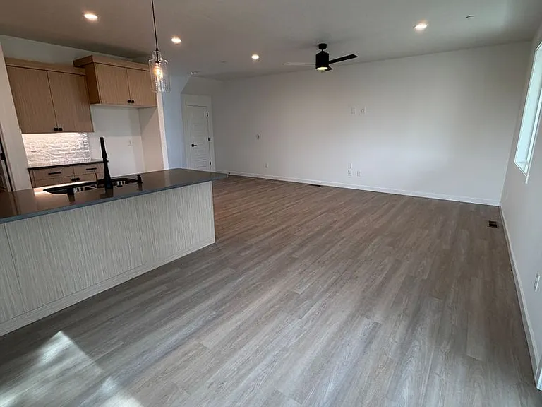 6398 NE Melby Way #4 — Photo 6