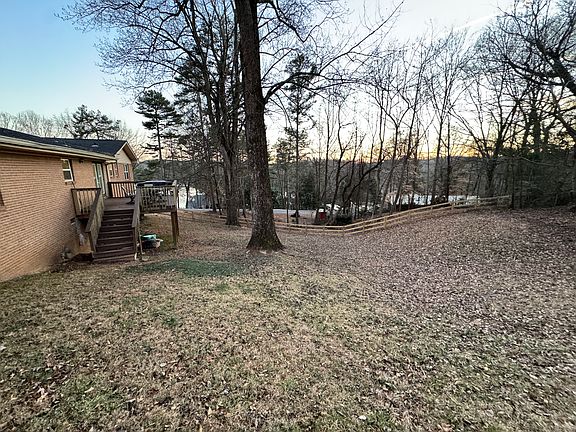 5th image of 2760 Wayman Dr
