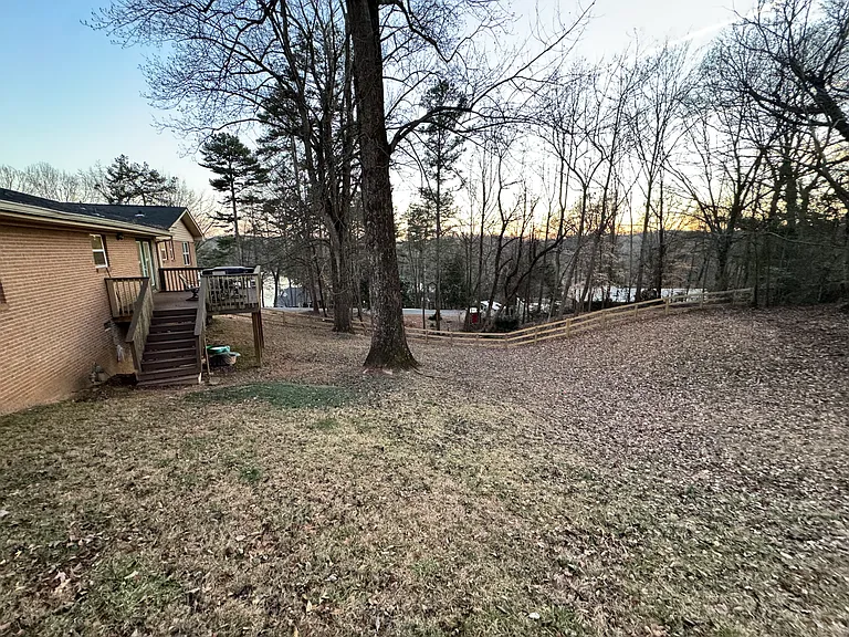 2760 Wayman Dr — Photo 5