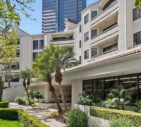 3rd image of 2112 Century Park Ln Unit 107