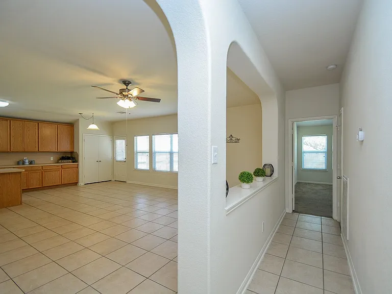 15318 Marlowe Grove Dr — Photo 21