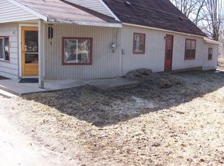 W3909 Chicago Rd, Redgranite, WI 54970