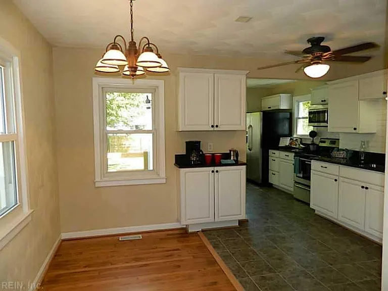 534 Meads Rd — Photo 11