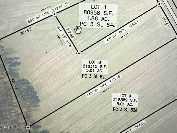 8 Beasley Rd, Roper, NC 27970