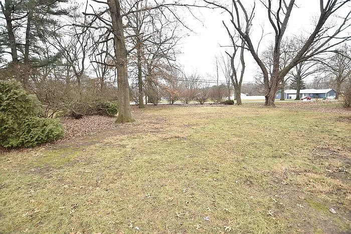 14769 Day Rd — Photo 31