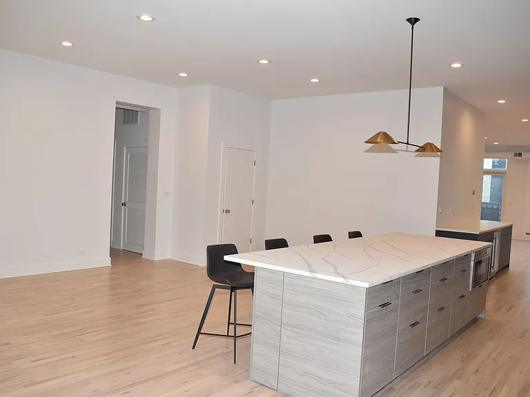 847 W Monroe St #Penthouse 5 — Photo 12