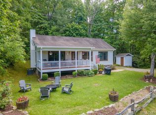 205 Blue Stone Trl, Glenville, NC 28736