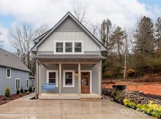 518 Fisher Rd, Brevard, NC 28712