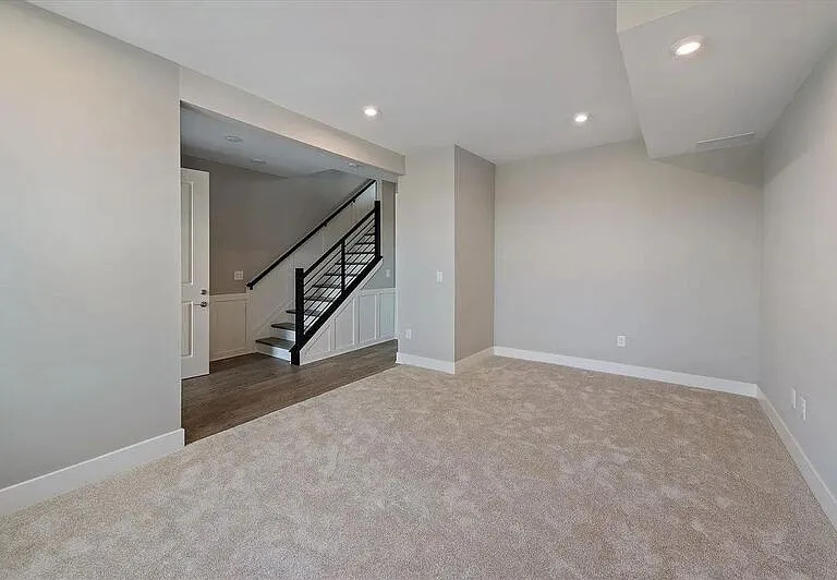 7234 Otley Dr — Photo 34