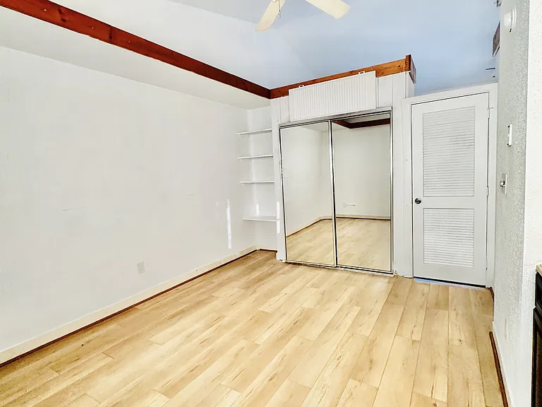 826 Wiggins Pass Rd #302 — Photo 12