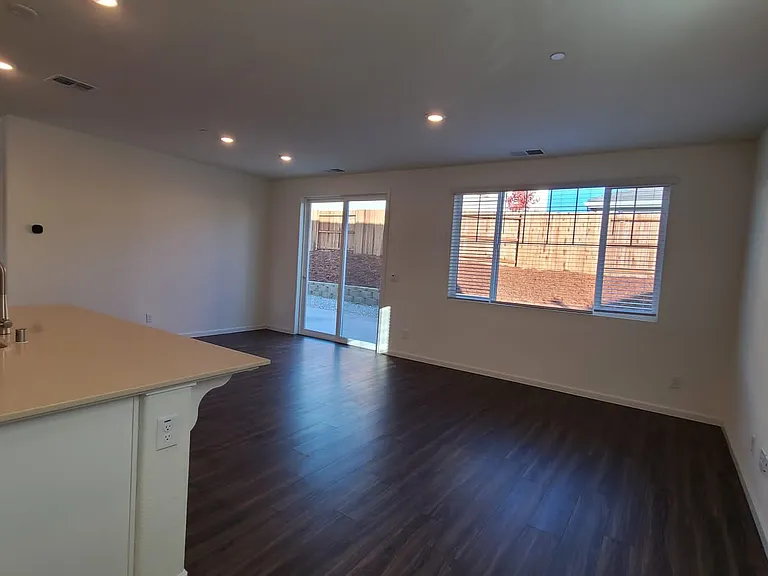 3226 Dragonfly Way — Photo 9