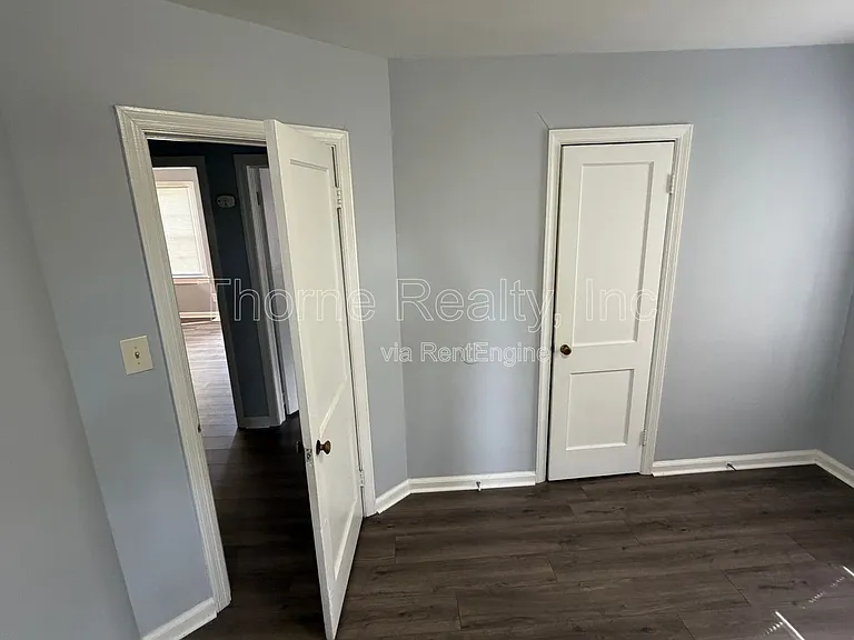 1416 Rosewood Ave — Photo 10
