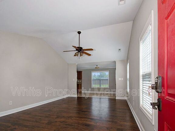 2nd image of 49 Linford St