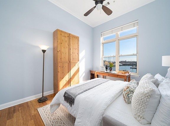 2nd image of 15 Warren St