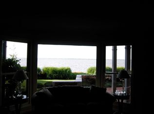 1 Alger Pl, Grosse Pointe, MI 48230