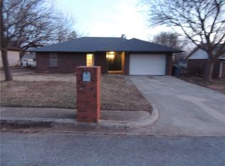 20040 Timberidge Rd, Harrah, OK 73045