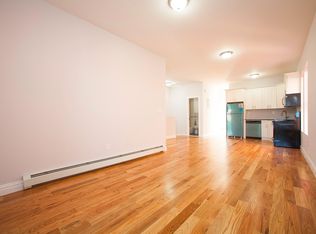 386 Essex St, Brooklyn, NY 11208