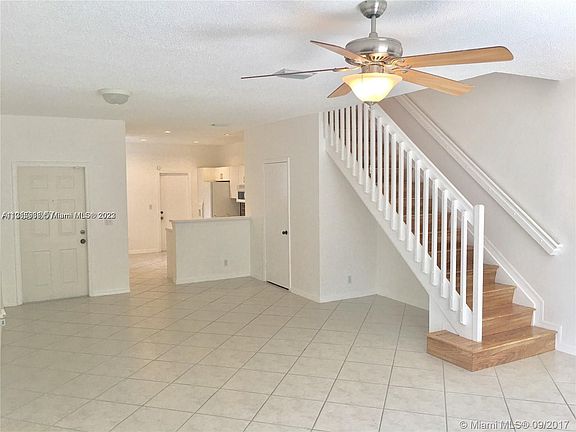 5th image of 3957 San Simeon Ln Unit 3957