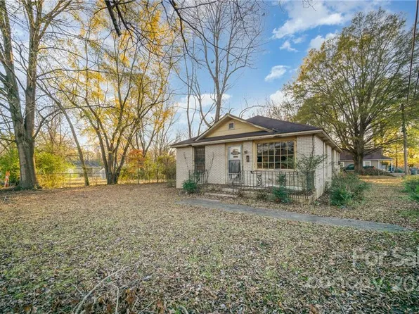 2607 N Main St, Kannapolis, NC 28081