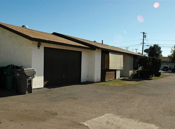4th image of 1480 Marline Ave