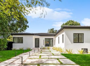 530 SW 18th Ter, Miami, FL 33129