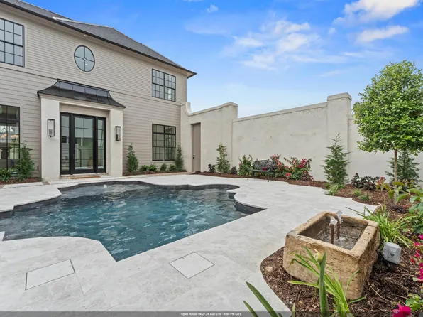 643 Adelia Ln, Baton Rouge, LA 70806