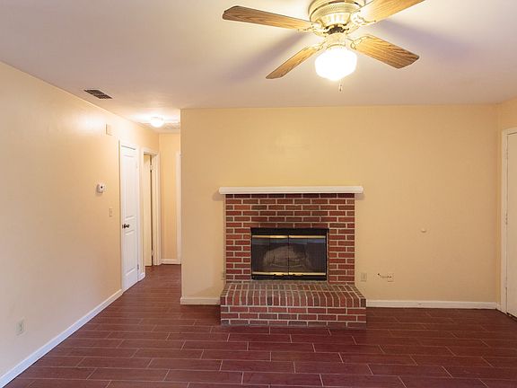 5th image of 1418 Abbeywood Ln