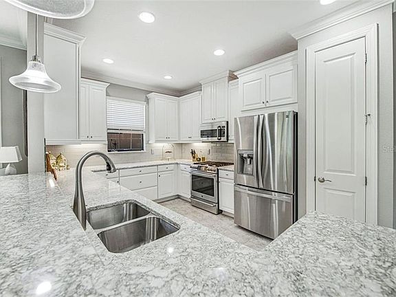 5th image of 5696 Semolino St