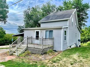 203 College St, La Grange, MO 63448