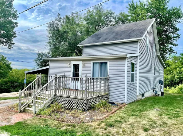 203 College St, La Grange, MO 63448