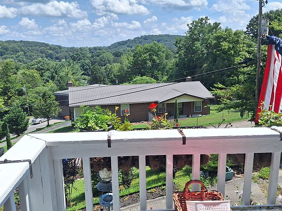 Gorgeous view of mountains from porch.