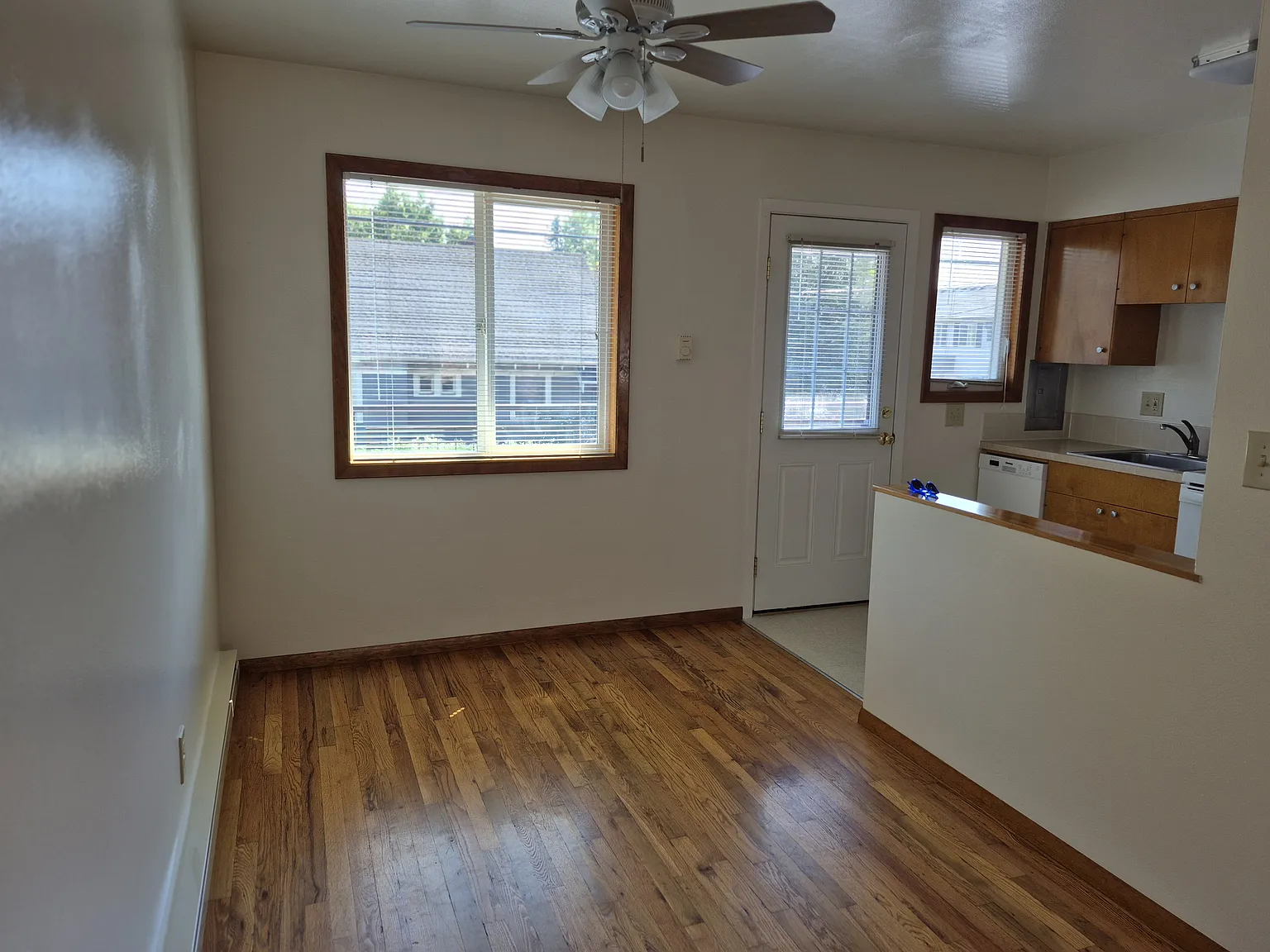 1 bed, 655 sqft, $1,150 — Photo 2