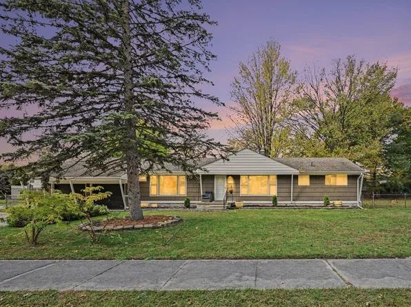 18913 Myron St, Livonia, MI 48152