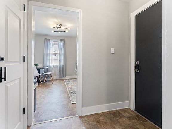 4th image of 400 Princess Anne St #3