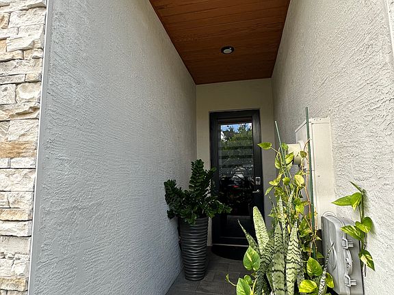 3rd image of 7868 NW 104th Ct